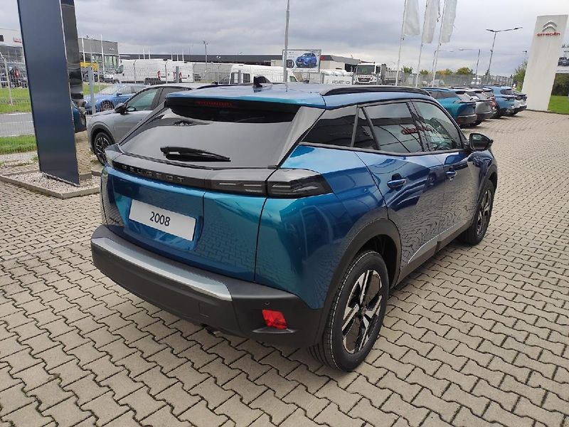Peugeot 2008 (2026) ALLURE 1.2 100k MAN6 ALU - fotka 4 z 28