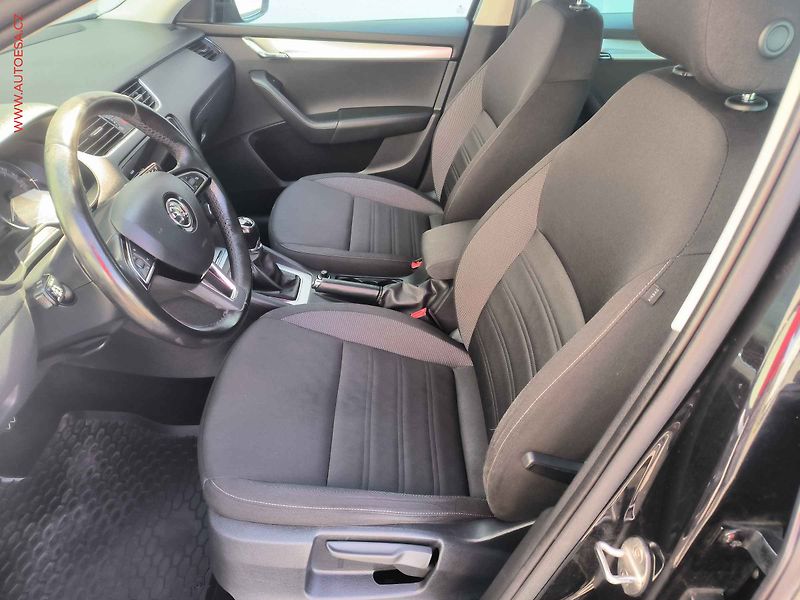 Škoda Octavia (2018) 1.5 TSI, Navi, AC, temp - fotka 9 z 22