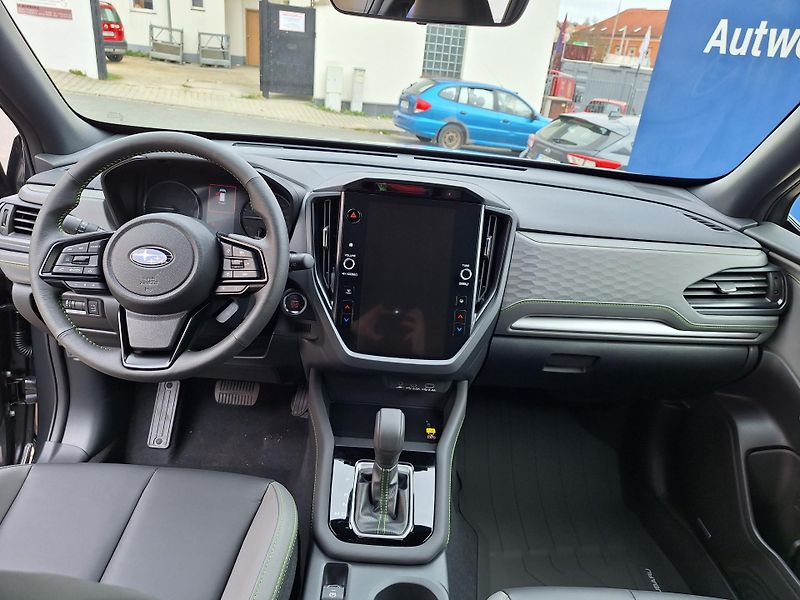 Subaru Forester (2026) Field MR26 -82.000 Kč - fotka 14 z 25