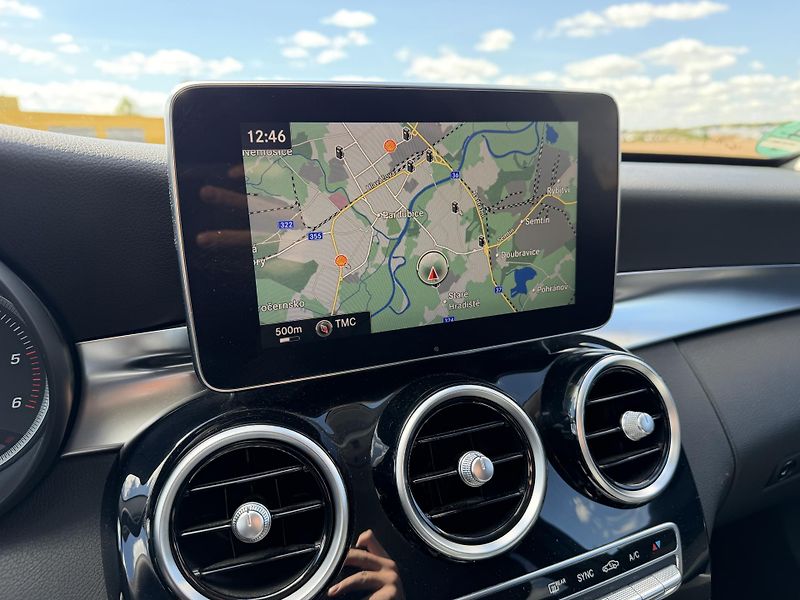 Mercedes-Benz Třídy C 200d FULL LED NAVIGACE 2X KOLA - fotka 23 z 43