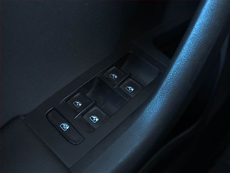 Škoda Octavia (2018) 1.6 TDI, Automat, Tempomat - fotka 16 z 16