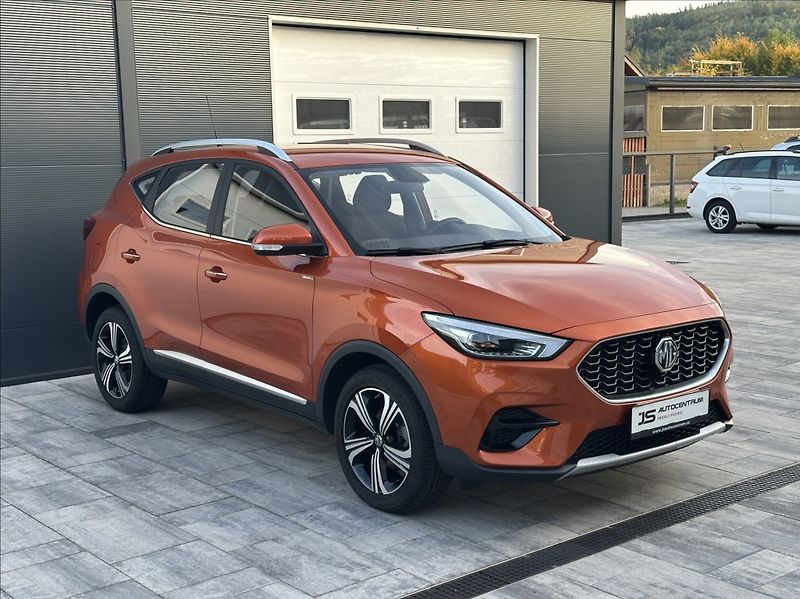 MG ZS 1,5 DVVT 106PS  Essential - fotka 5 z 54