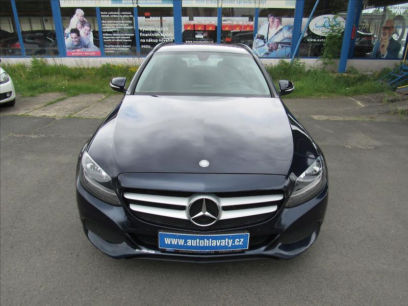 Mercedes-Benz Třídy C 1,6 d C200 BlueTEC - fotka 2 z 36