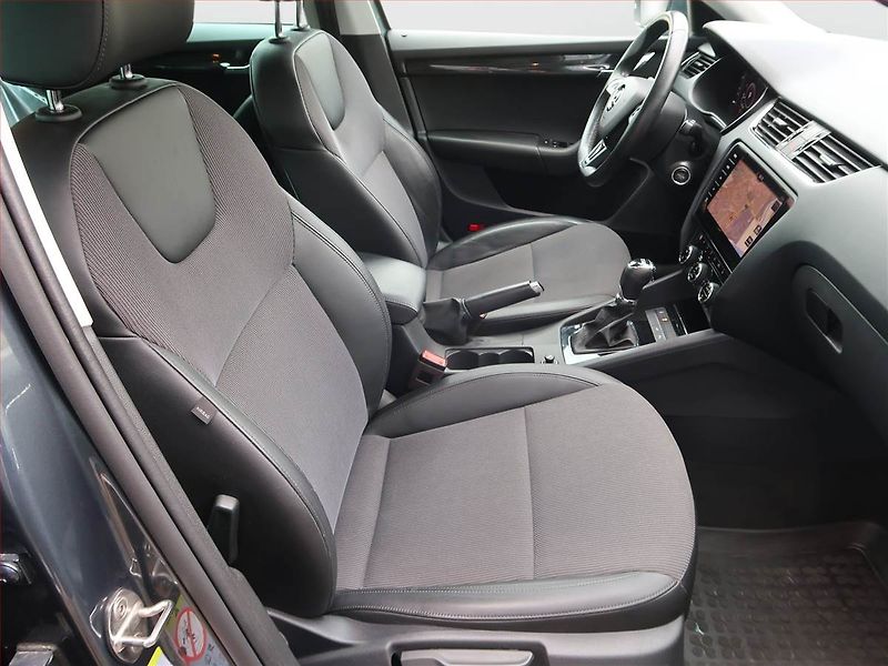 Škoda Octavia (2019) 1.6 TDI, Automat, Kůže, Navi - fotka 9 z 19