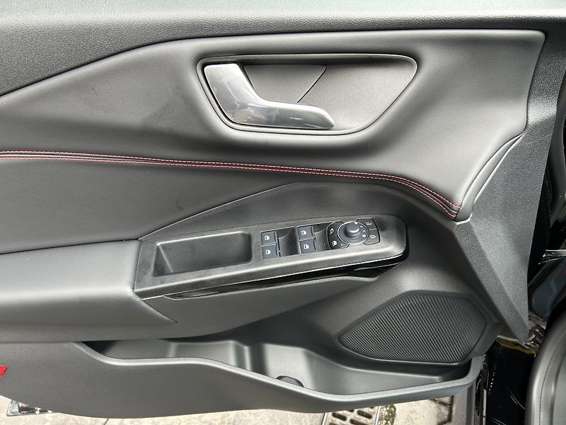 Ford Puma 1.0 Hybrid (mHEV) 92kW ST-Line - fotka 15 z 34