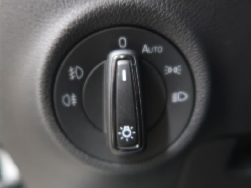 Škoda Karoq 2,0 TDI Scout 4x4 1.majitel - fotka 17 z 41