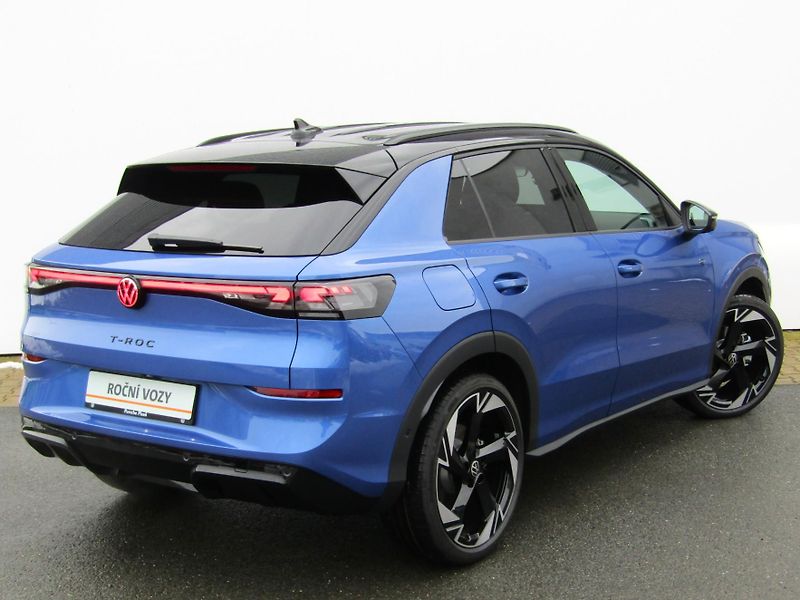 Volkswagen T-Roc R-Line 1,5 eTSI 110 kW 7DSG - fotka 2 z 30