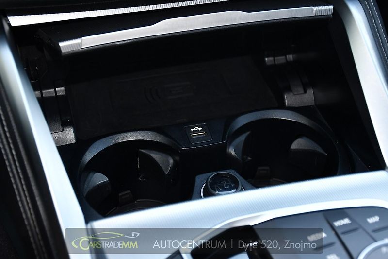 BMW Řada 4 420d xDrive M-SPORT ČR PANO 1M - fotka 35 z 55