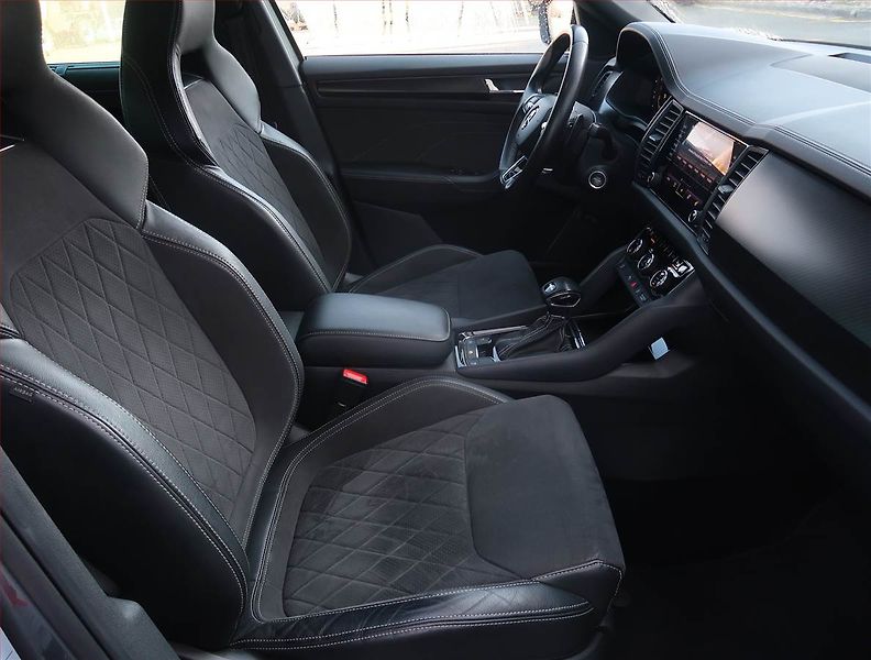 Škoda Kodiaq (2022) Sportline 2.0 TDI - fotka 9 z 30