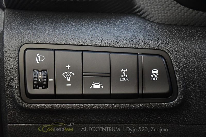 Hyundai Tucson 1,6 T-GDI 130kW 4x4 - fotka 27 z 53
