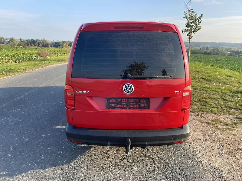 Volkswagen Caddy (2016) 110kw long 7míst - fotka 7 z 20