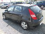Hyundai i30 1,4 i 16v, klima, serviska, - náhled 7