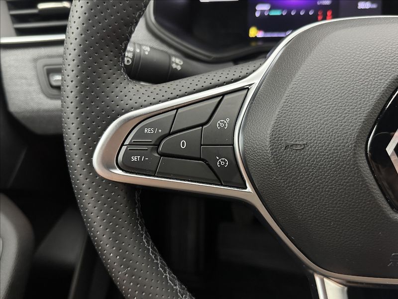 Renault Clio 1,0 TCe LPG DPH TECHNO ZÁRUKA - fotka 11 z 43