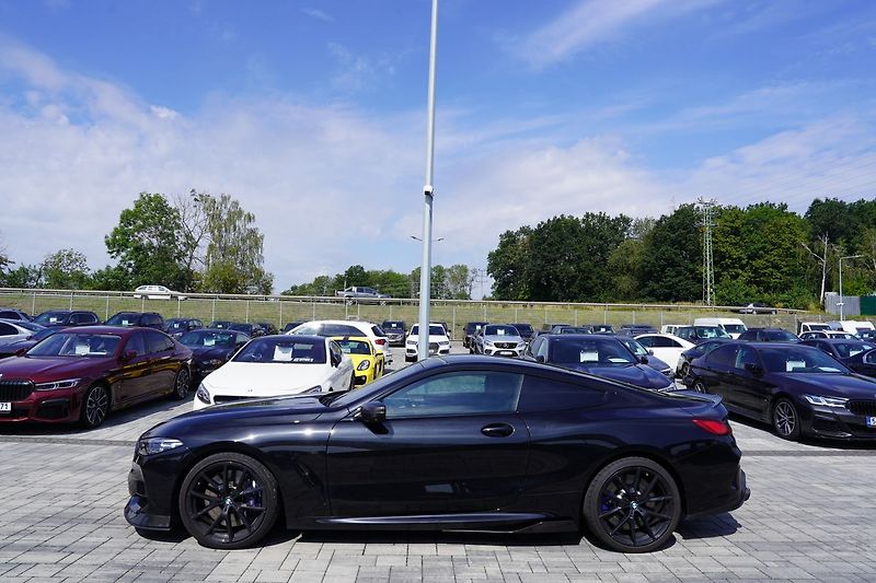 BMW M8 M850i xDrive /Laser/640 PS !! - fotka 3 z 15