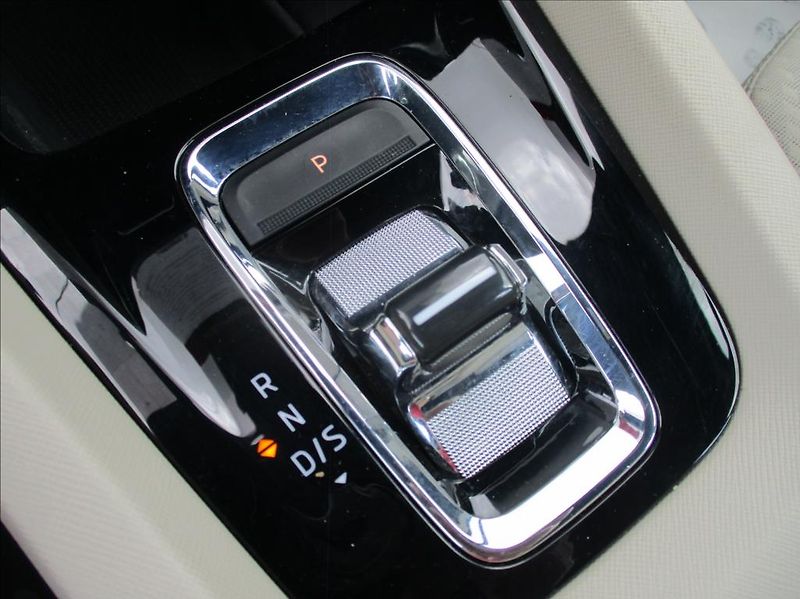 Škoda Octavia 2,0 TDI, Style,DSG,NAVI,CZ - fotka 30 z 45