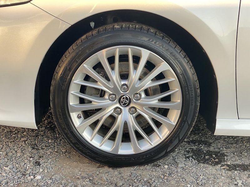 Toyota Camry 2.5HSD, ČR, Executive VIP, JBL - fotka 10 z 19