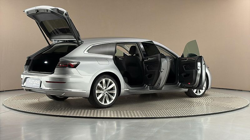 Volkswagen Arteon 2.0 TDI DSG Elegance Shooting - fotka 6 z 31