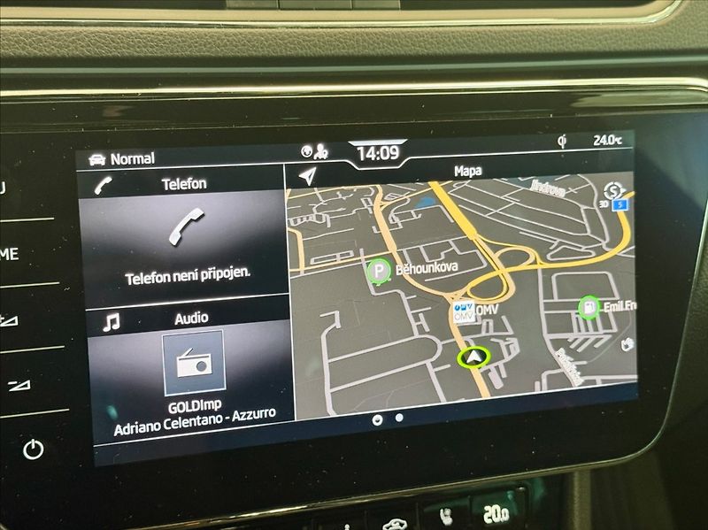 Škoda Superb 2,0 TDI COMBI DSG L&K 147KW - fotka 9 z 21
