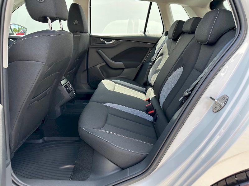 Škoda Kamiq (2025) 1,0 TSI / 85 KW / Selection - fotka 7 z 29