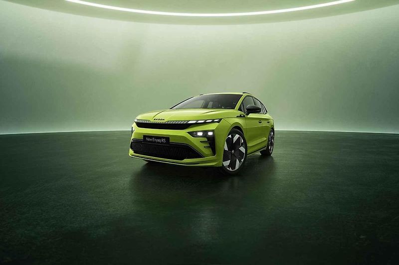 Maximální tempo šlo vyzkoušet v areálu polygonu automobilky v Úhelnici.