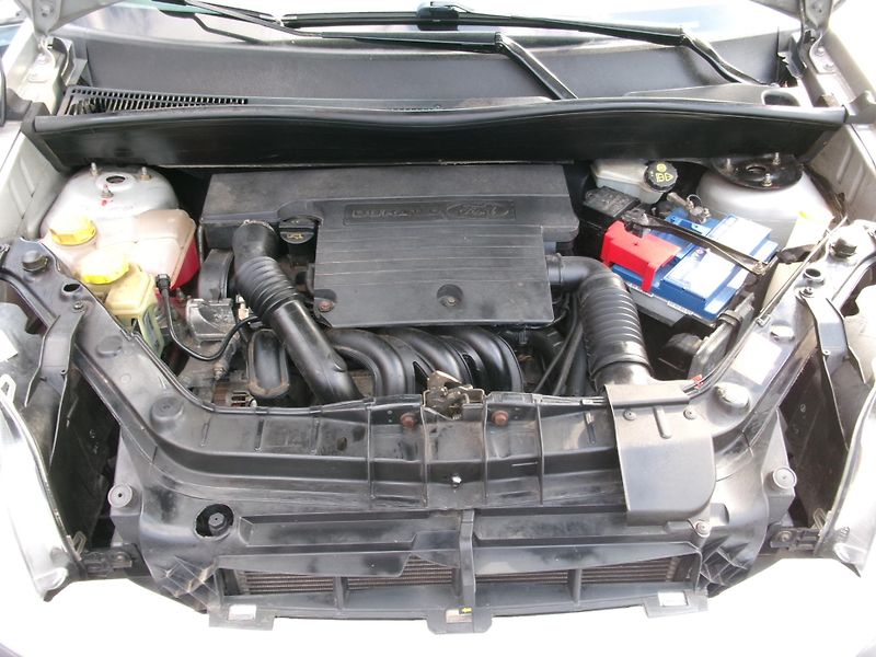 Ford Fusion (2006) 1,25 16V KLIMA TAŽNÉ - fotka 21 z 22
