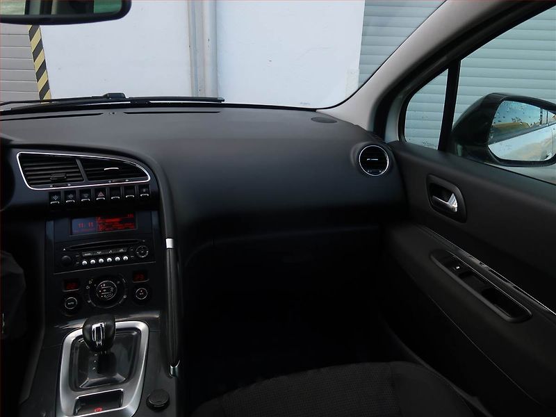 Peugeot 3008 (2013) Hybrid4, Automat, Tempomat - fotka 8 z 22
