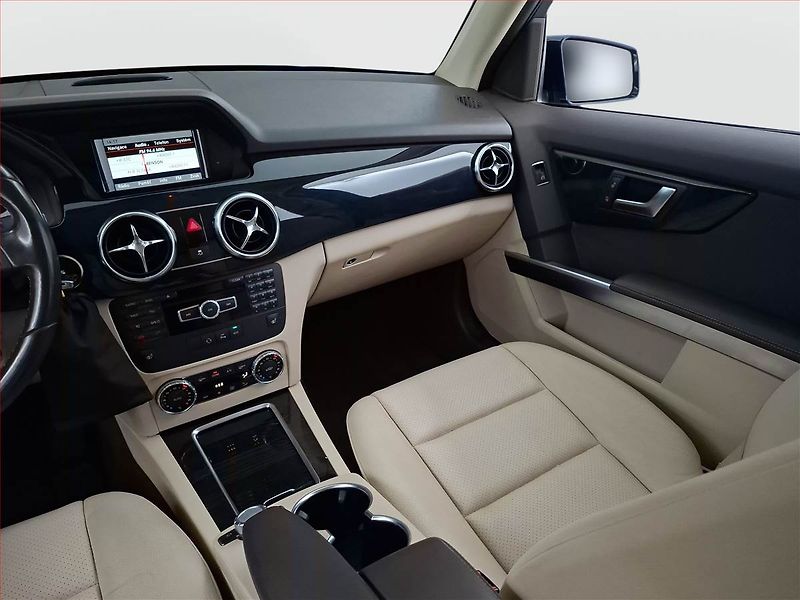 Mercedes-Benz GLK (2013) 350 CDI, 4X4, Automat - fotka 8 z 19