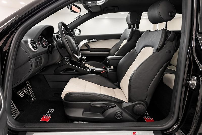 Audi S3 (2006) - fotka 18 z 22