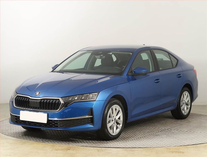 Škoda Octavia (2025) Selection 1.5 TSI - fotka 2 z 22