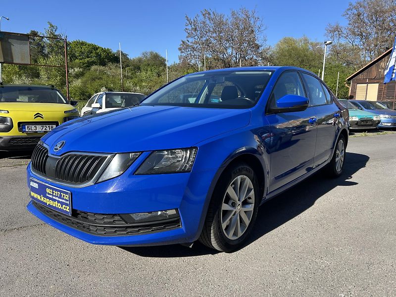 Škoda Octavia 2.0 TDI DSG Ambition - fotka 1 z 31