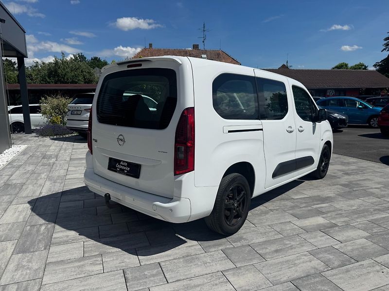 Opel Combo (2021) 1,2i 81 KW 7Míst L2 - fotka 5 z 30