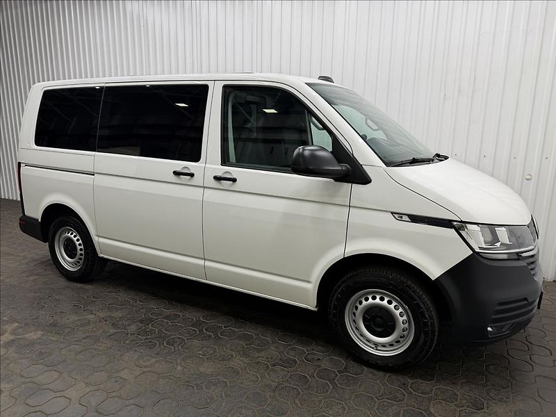 Volkswagen Transporter 2.0TDI 110kW DSG KOMBI 1M - fotka 11 z 39