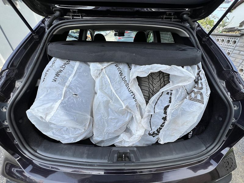 Nissan Qashqai 1.3DIG-T KAMERA PŮVOD ČR - fotka 26 z 40