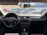 Škoda Rapid 1.6 TDI, 77kw, SPORT - náhled 9
