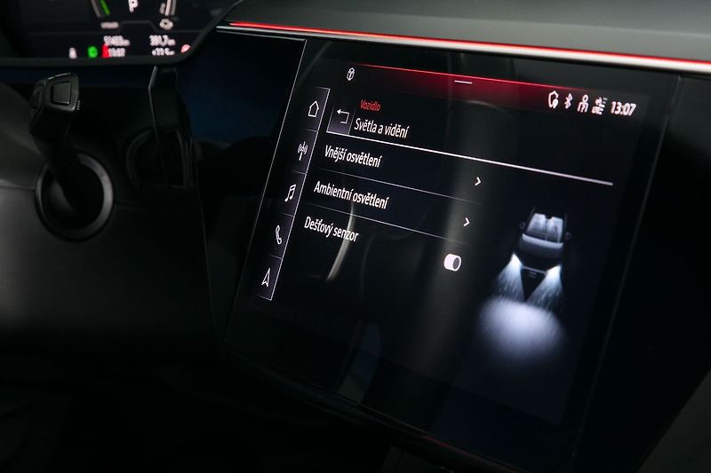 Audi e-tron 55 300kW Matrix NightV ZÁRUKA - fotka 29 z 38