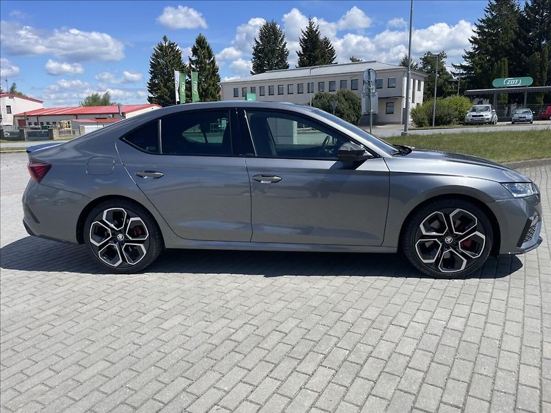 Škoda Octavia 2,0 TSi 180kw RS DSG Style Plu - fotka 5 z 39