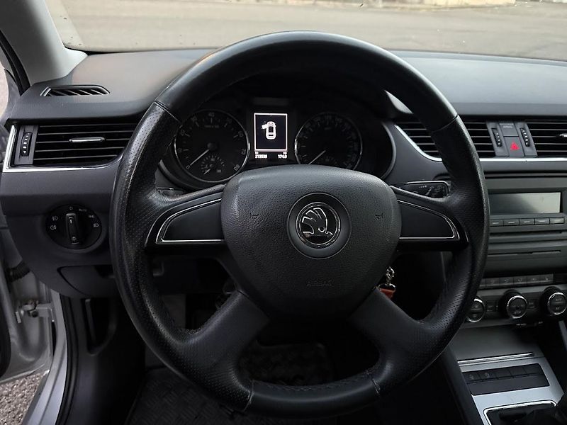 Škoda Octavia (2013) Ambition,TZ  - fotka 14 z 18