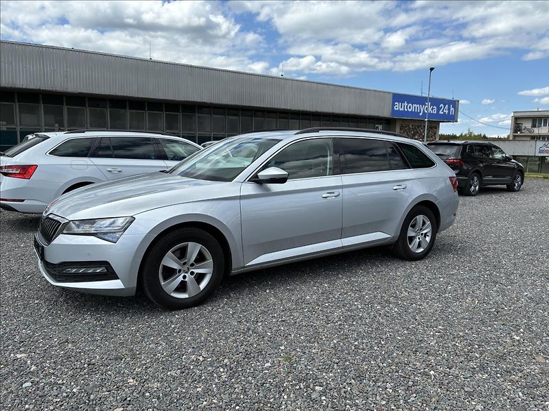 Škoda Superb 2,0 PANORAMA,TAŽNÉ,EL.KUFR - fotka 2 z 28