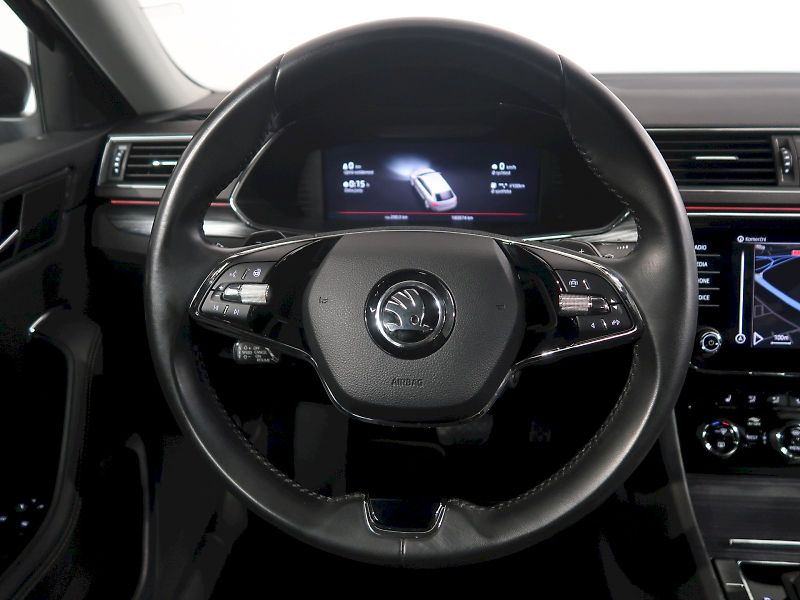Škoda Superb (2021) STYLE 2.0TDI 147KW 4x4 DSG LED - fotka 17 z 36