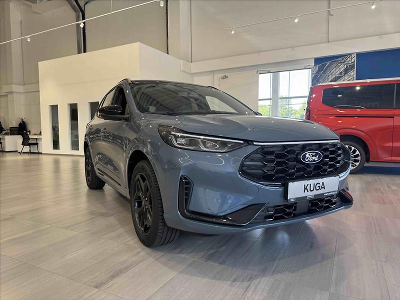 Ford Kuga (2026) 2,5 PHEV eCVT  BlueCruise edit - fotka 2 z 18