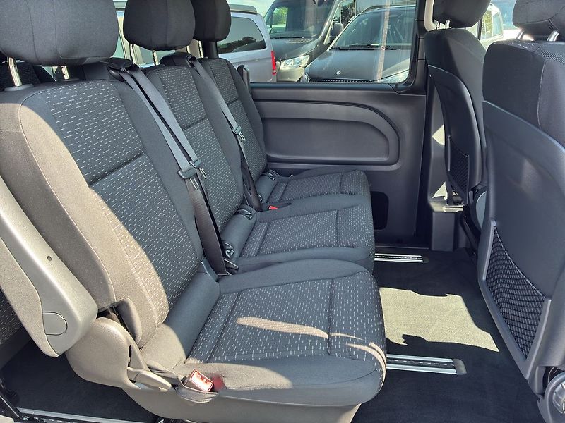 Mercedes-Benz Vito 119 CDI Tourer SELECT L 4M - fotka 11 z 26