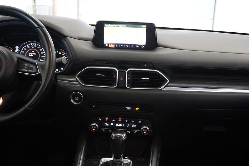 Mazda CX-5 2.2D AWD PLNÁ VÝBAVA !!! - fotka 24 z 30