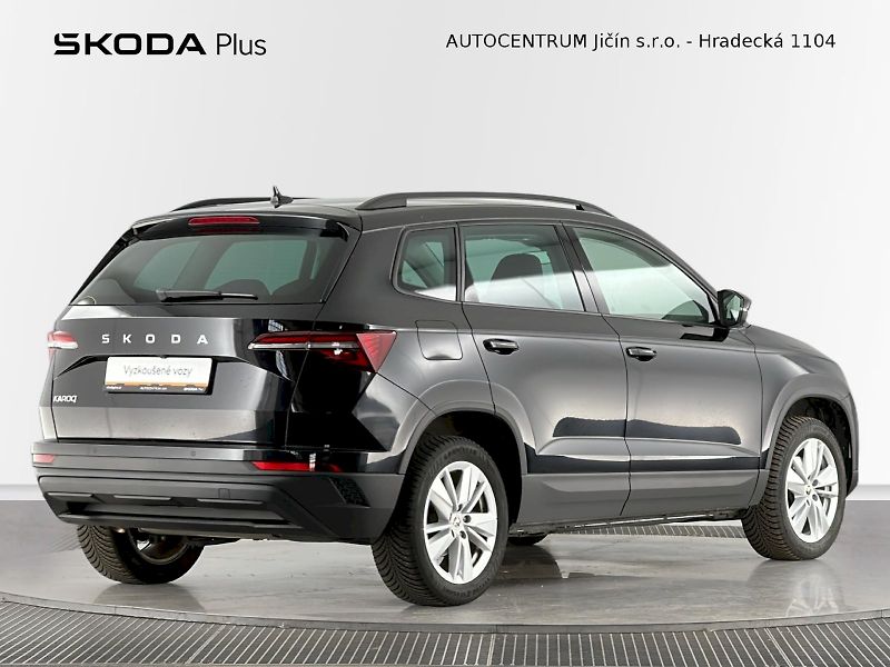 Škoda Karoq (2024) DSG 1.5TSI 110kW Selection Fre - fotka 2 z 31