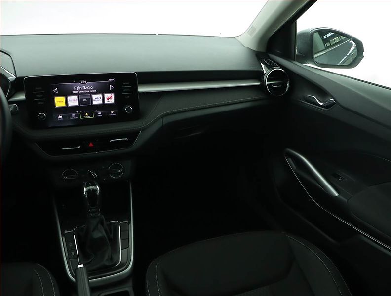 Škoda Fabia (2022) Style 1.0 TSI, Automat - fotka 8 z 16