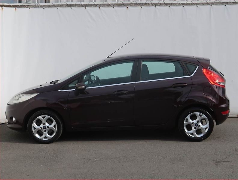 Ford Fiesta (2008) 1.6 Ti-VCT, Serv.kniha - fotka 3 z 18