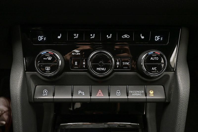 Škoda Kodiaq 2,0 TDI 147kW DSG 4x4 Sportlin - fotka 17 z 27