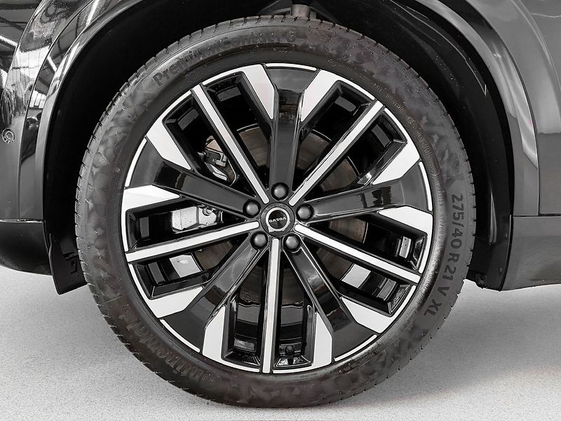 Volvo XC90 T8 AWD DARK PLUS, CHARCOAL, VZ - fotka 8 z 33