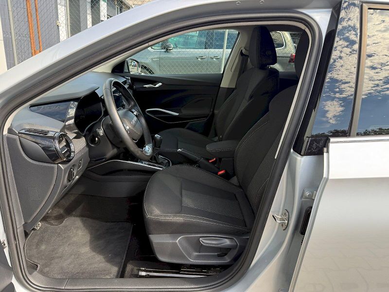 Škoda Fabia (2025) 1.0 TSI 85 kW TopSelection - fotka 10 z 21