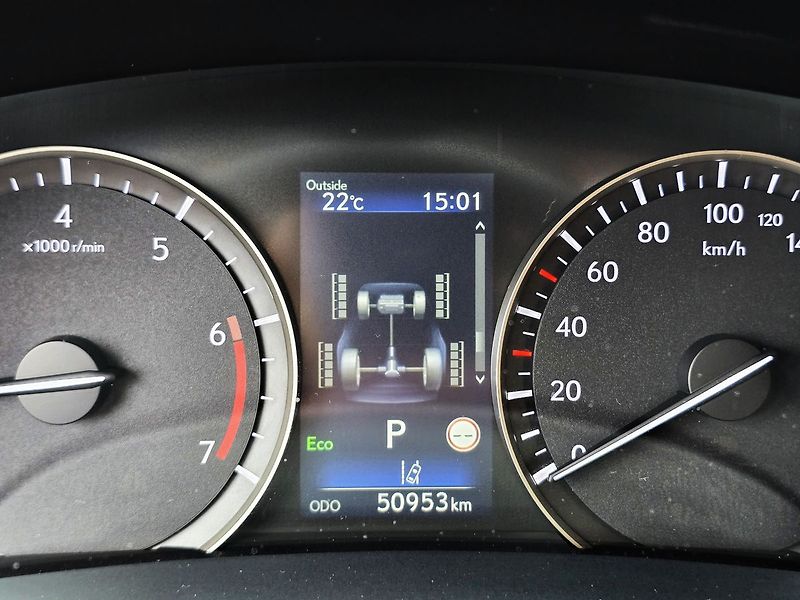Lexus RX 300 2.0 175kW 4x4 1.Maj. ČR - DPH - fotka 29 z 41