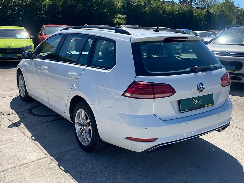 Volkswagen Golf Variant - fotka 4 z 7